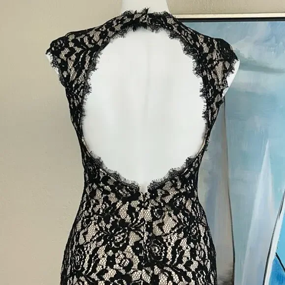 Aidan Mattox Gown black Lace Illusion v neck Open Back size 6